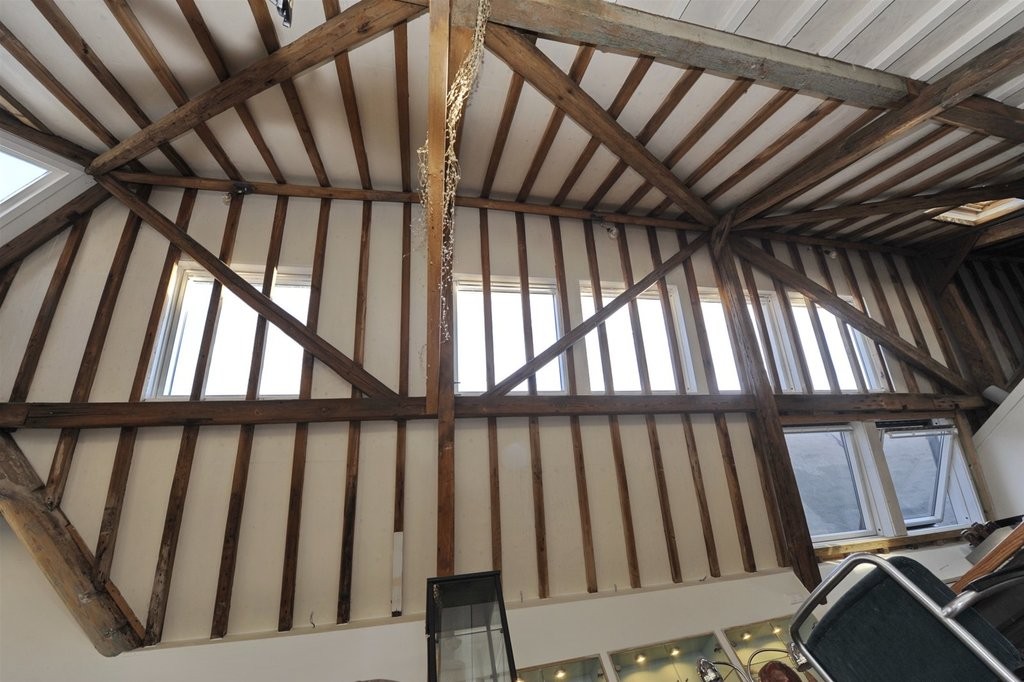 Tussenwoning te huur: Riedijk 102, Dordrecht
