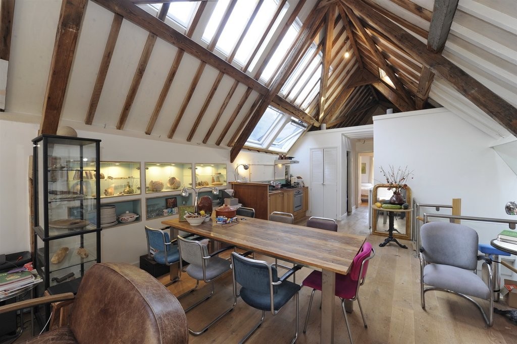 Tussenwoning te huur: Riedijk 102, Dordrecht