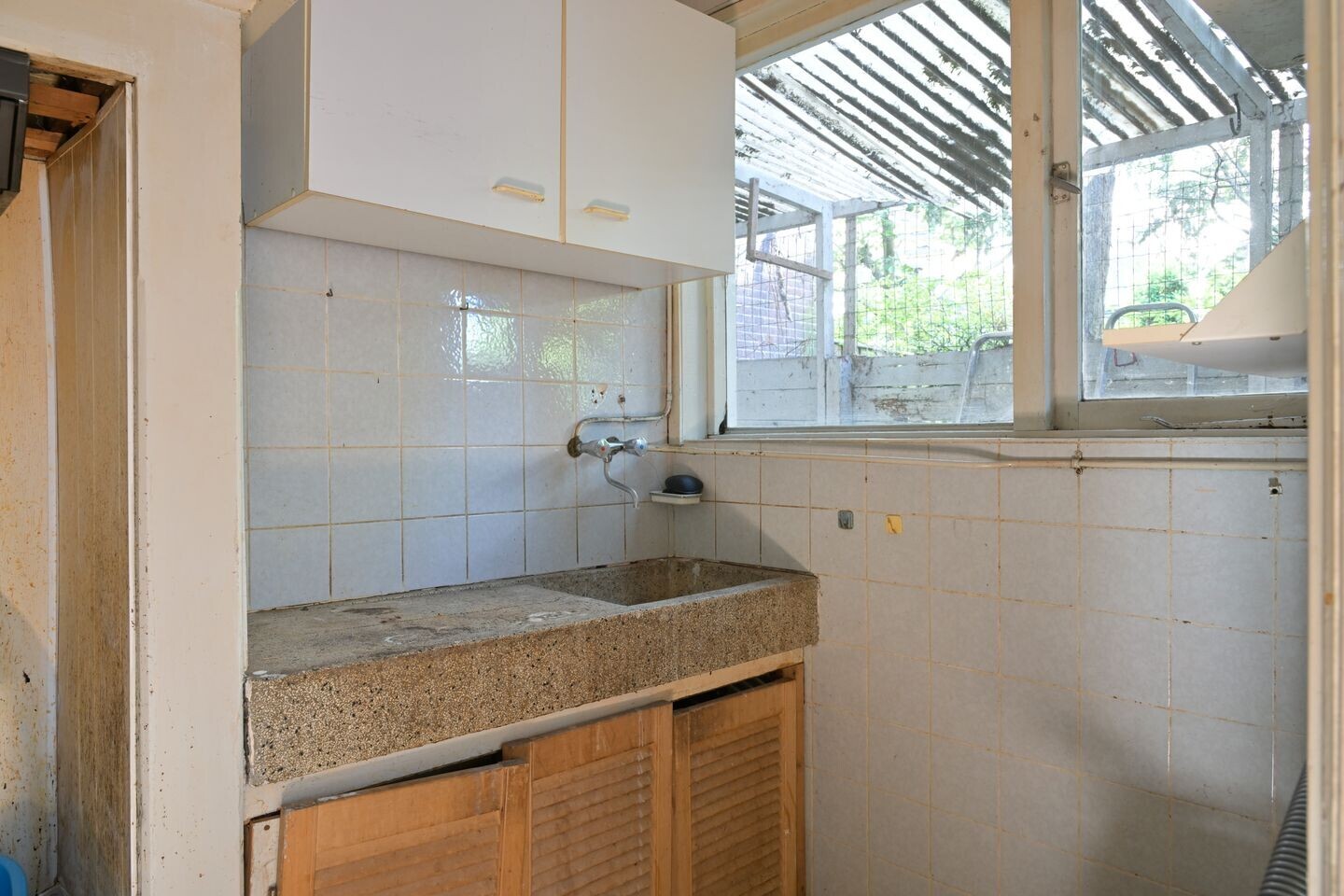 Tussenwoning te koop: Koninginnestraat 29, Dordrecht