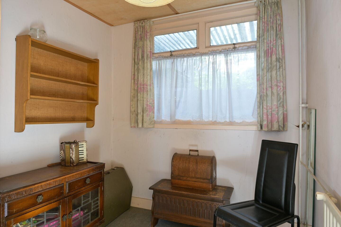Tussenwoning te koop: Koninginnestraat 29, Dordrecht