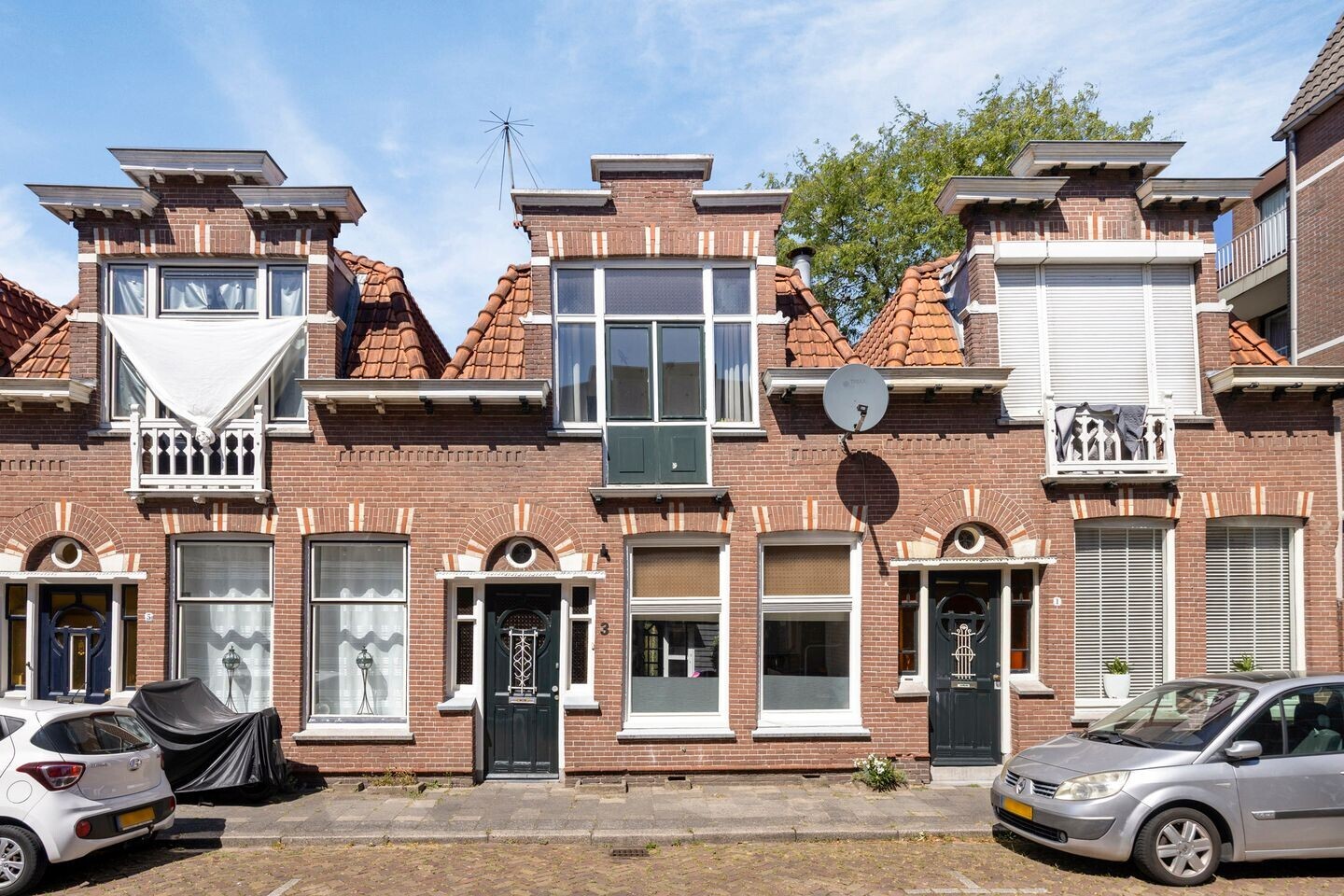 Tussenwoning te koop: Christiaan de Wetstraat 3, Dordrecht