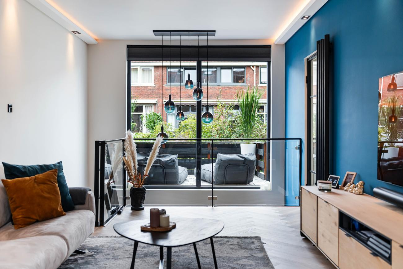Tussenwoning te koop: Floresstraat 9, Dordrecht