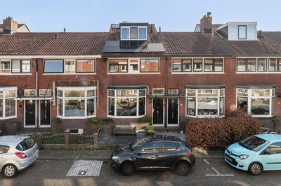 Floresstraat 44