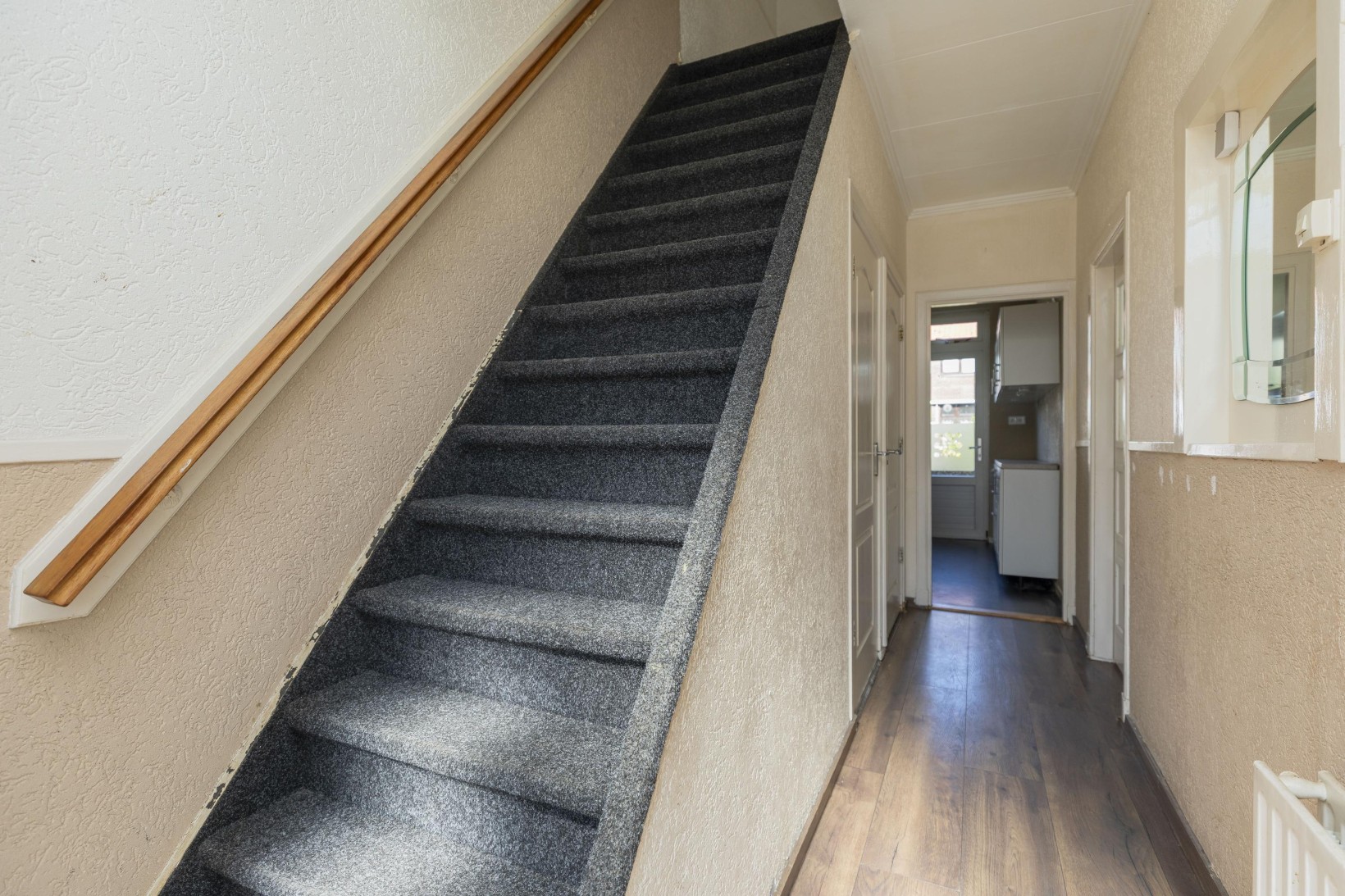 Tussenwoning te koop: Soembastraat 13, Dordrecht