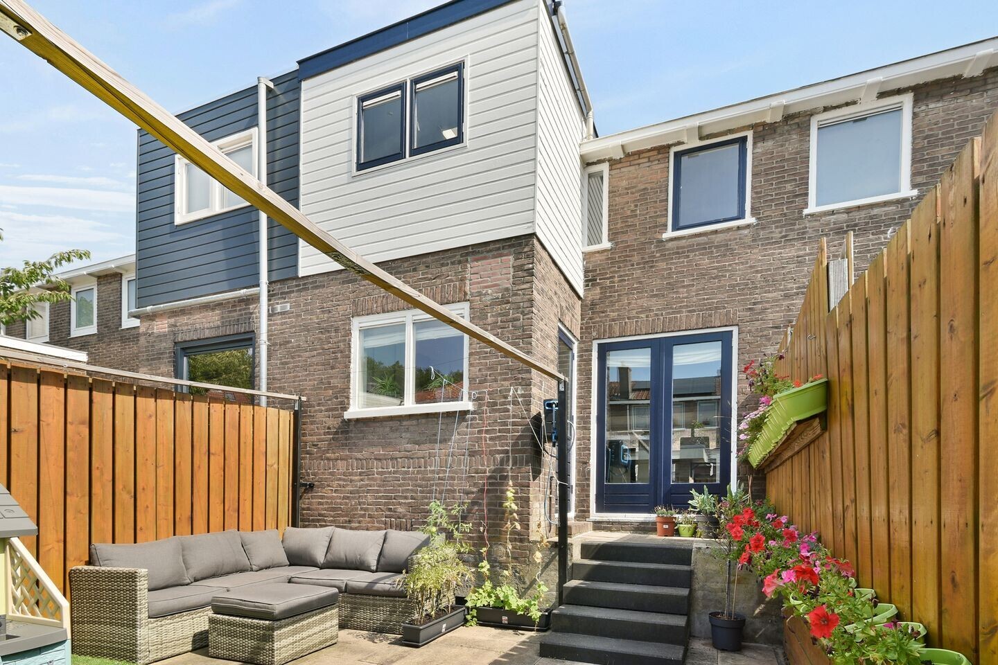 Tussenwoning te koop: Herradesstraat 23, Dordrecht
