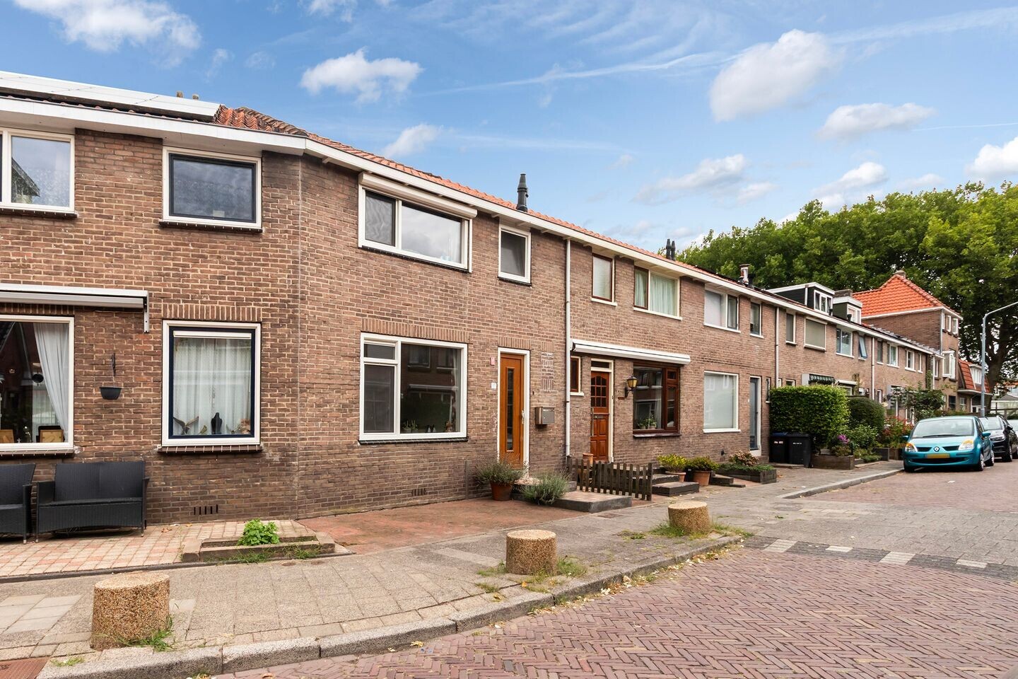 Tussenwoning te koop: Vorensaterstraat 17, Dordrecht