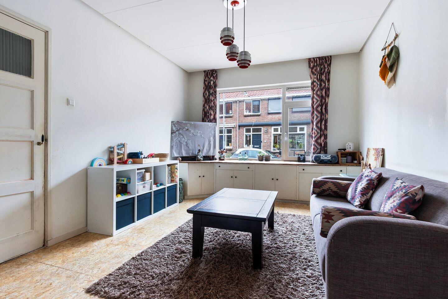 Tussenwoning te koop: Vorensaterstraat 17, Dordrecht