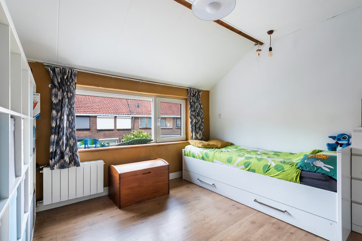 Tussenwoning te koop: Vorensaterstraat 17, Dordrecht