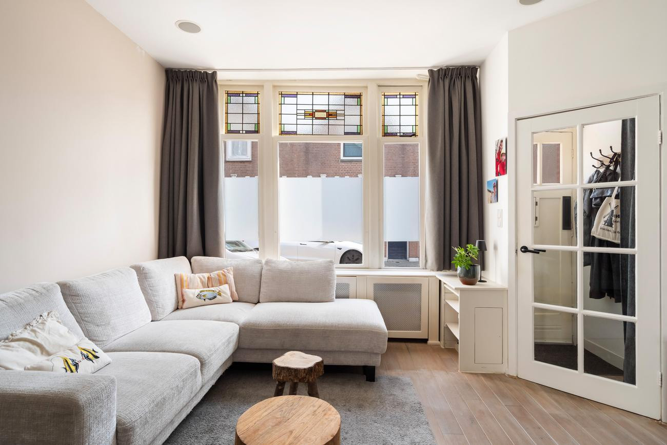 Hoekwoning te koop: Lombokstraat 1, Dordrecht
