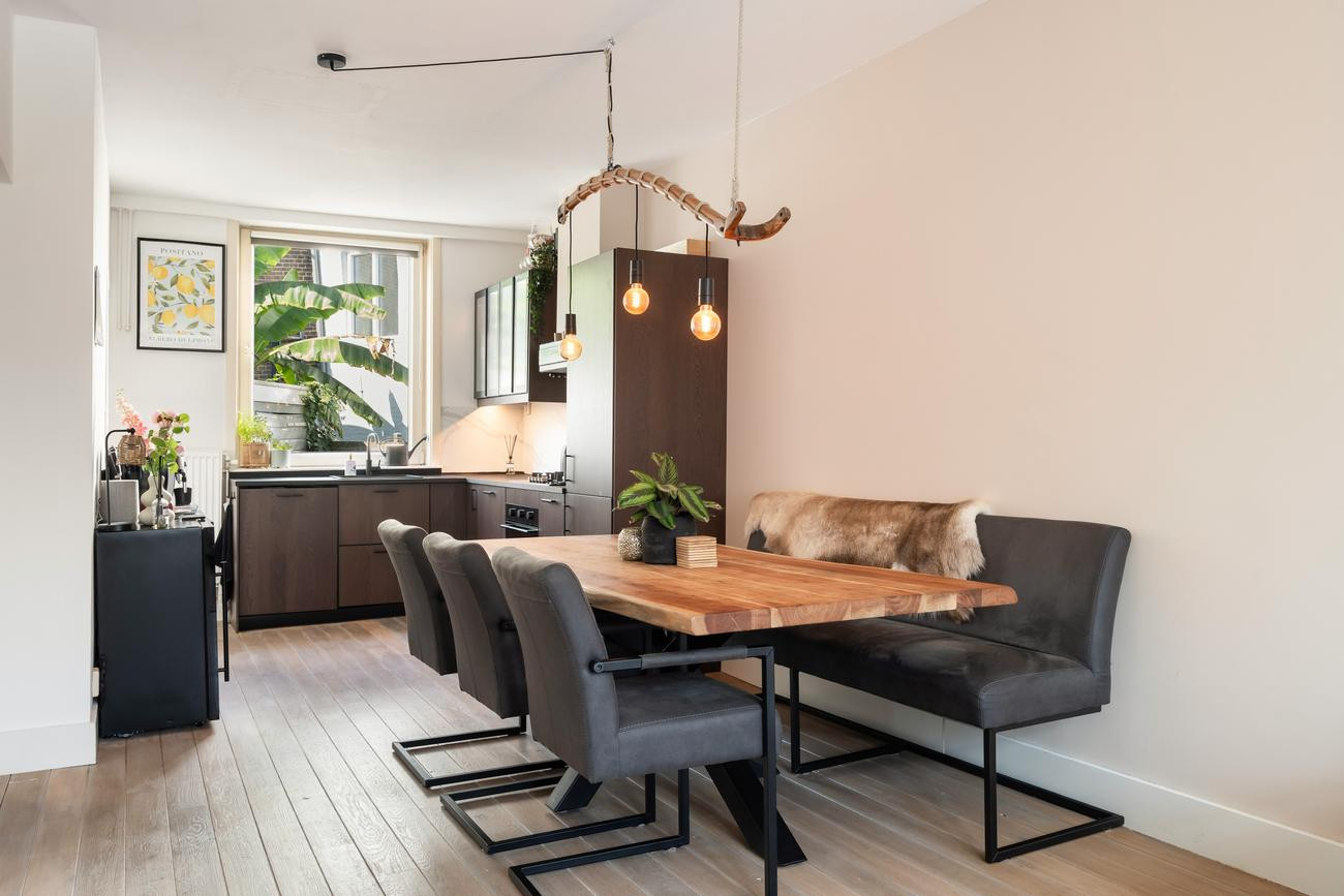 Hoekwoning te koop: Lombokstraat 1, Dordrecht