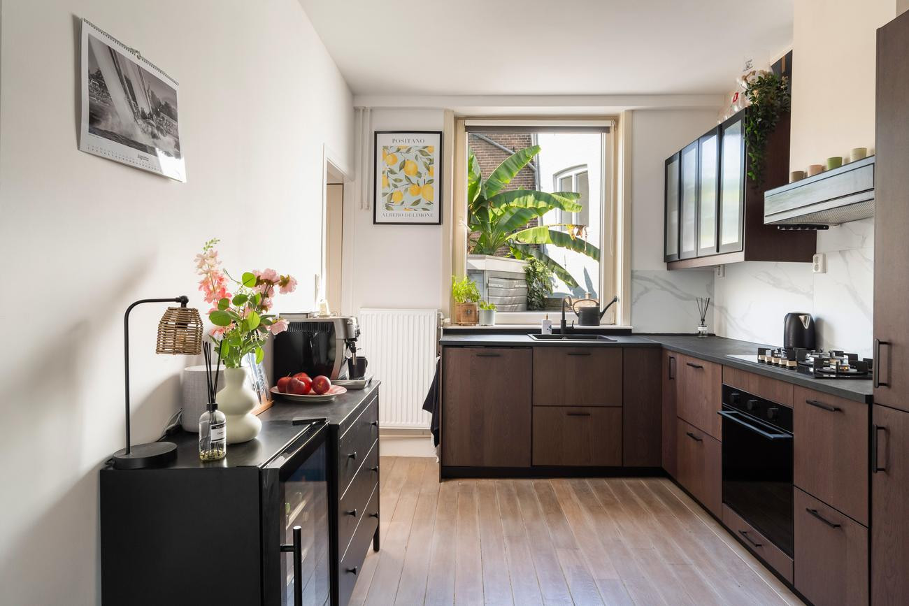 Hoekwoning te koop: Lombokstraat 1, Dordrecht
