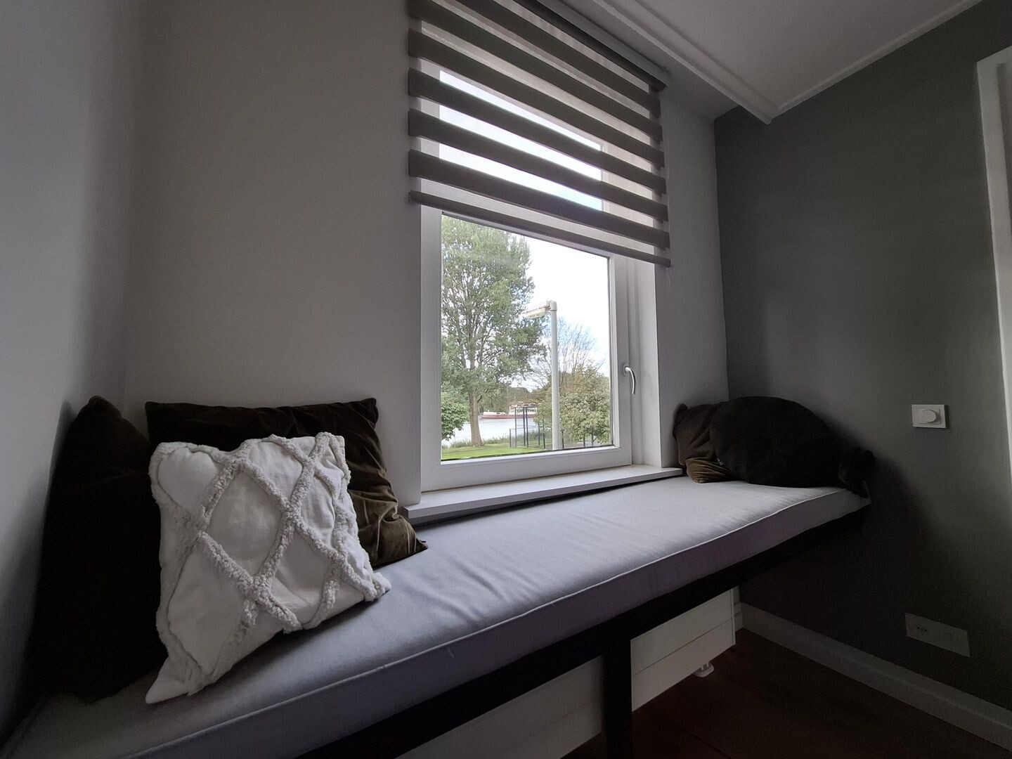 Appartement te koop: Maasstraat 102, Dordrecht