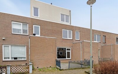 Damsterdiep 25