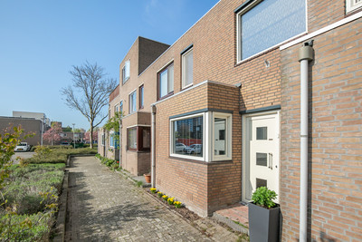 Damsterdiep 42