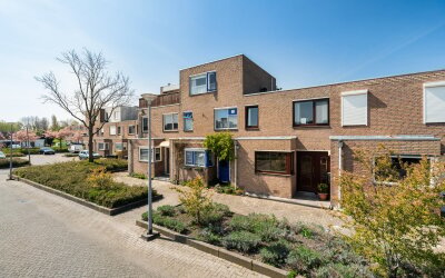 Damsterdiep 44