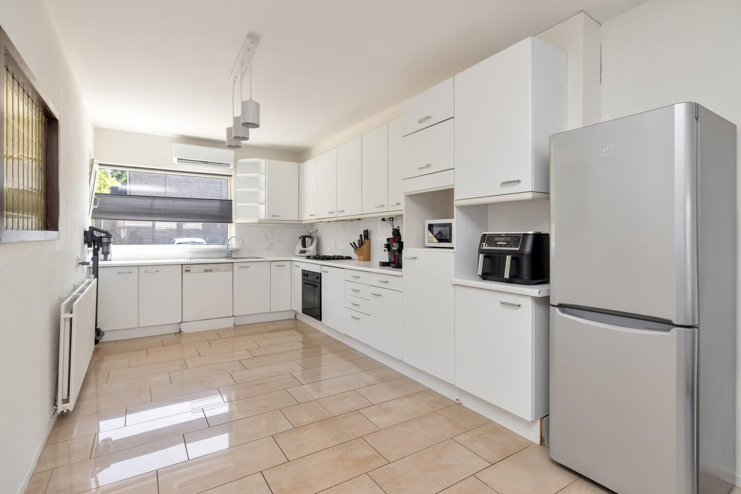 Tussenwoning te koop: Keteldiep 10, Dordrecht