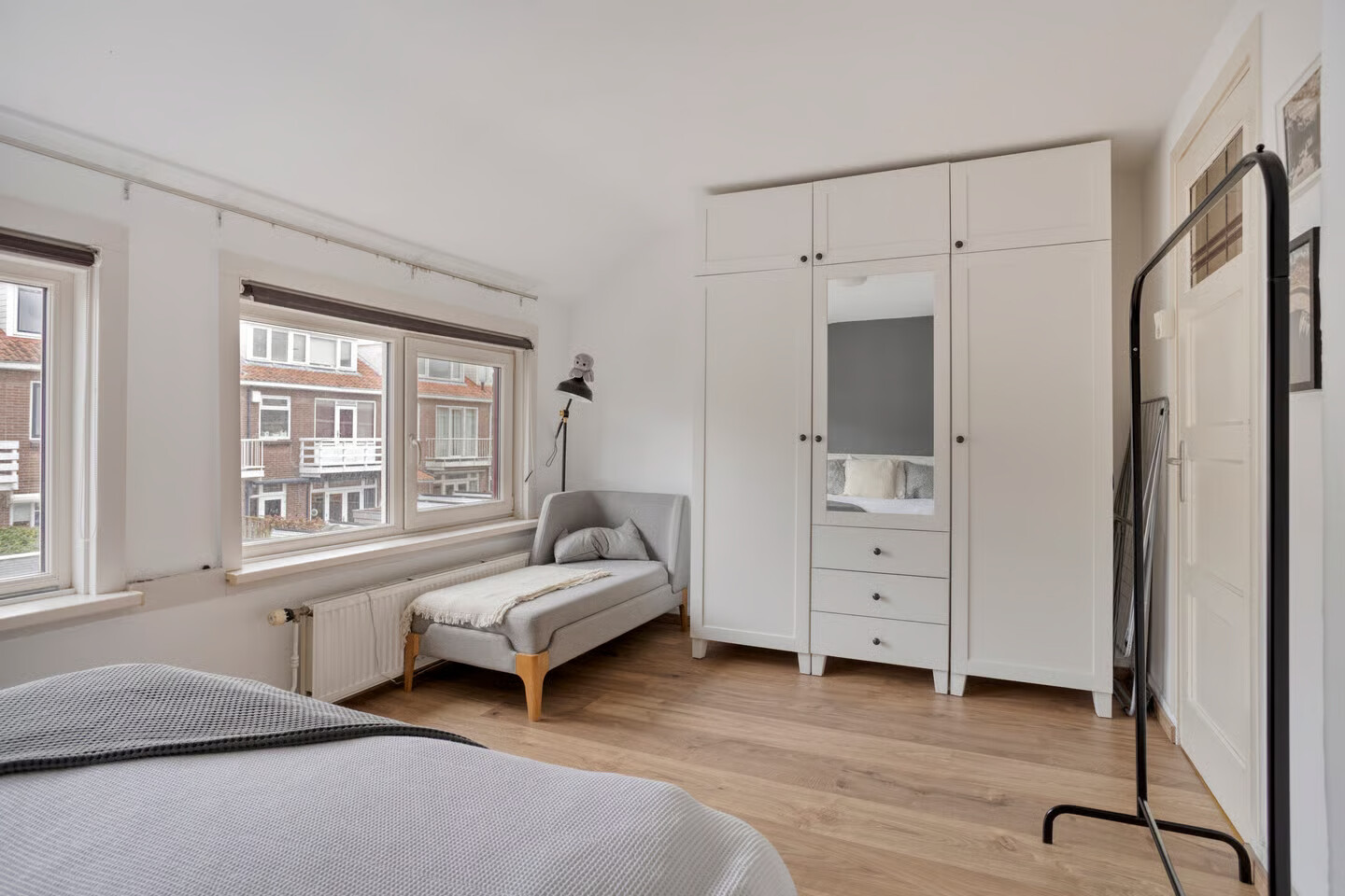 Tussenwoning te koop: Van Manderstraat 18, Dordrecht