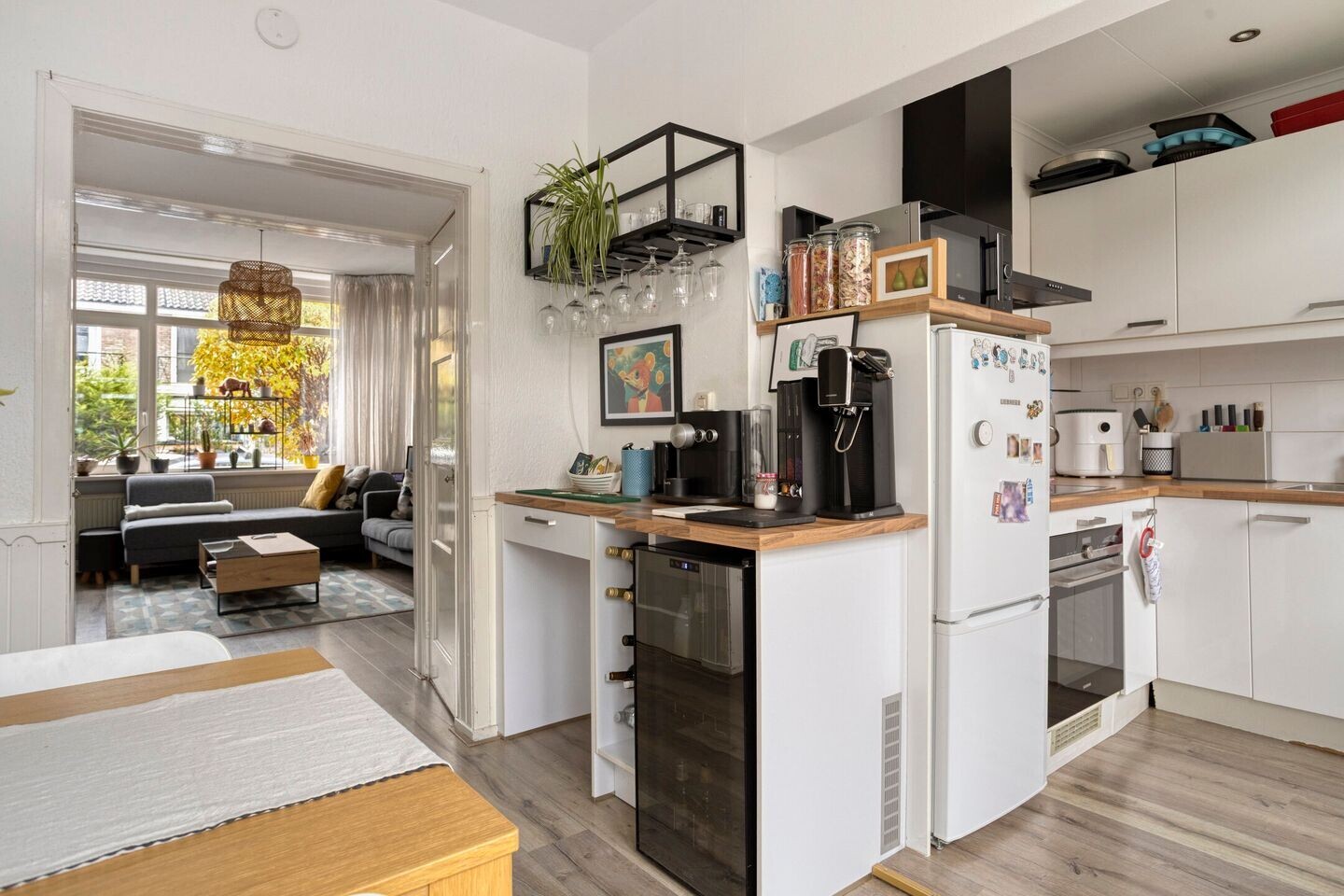 Tussenwoning te koop: Van Manderstraat 18, Dordrecht