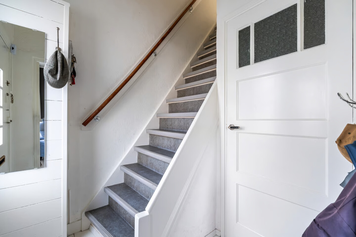 Tussenwoning te koop: Zuidendijk 49, Dordrecht