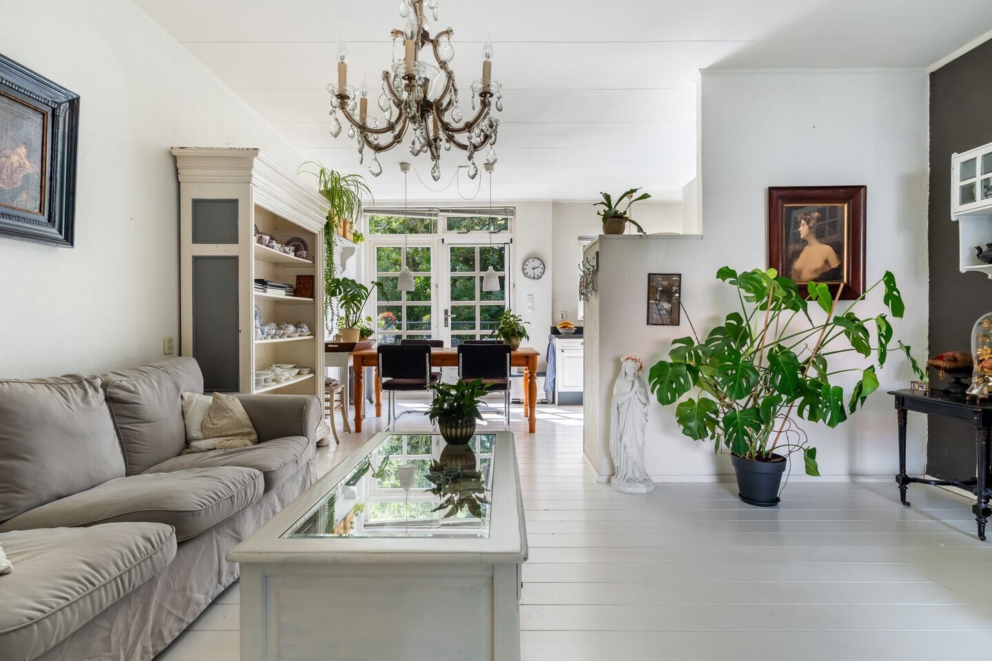 Tussenwoning te koop: Zuidendijk 49, Dordrecht