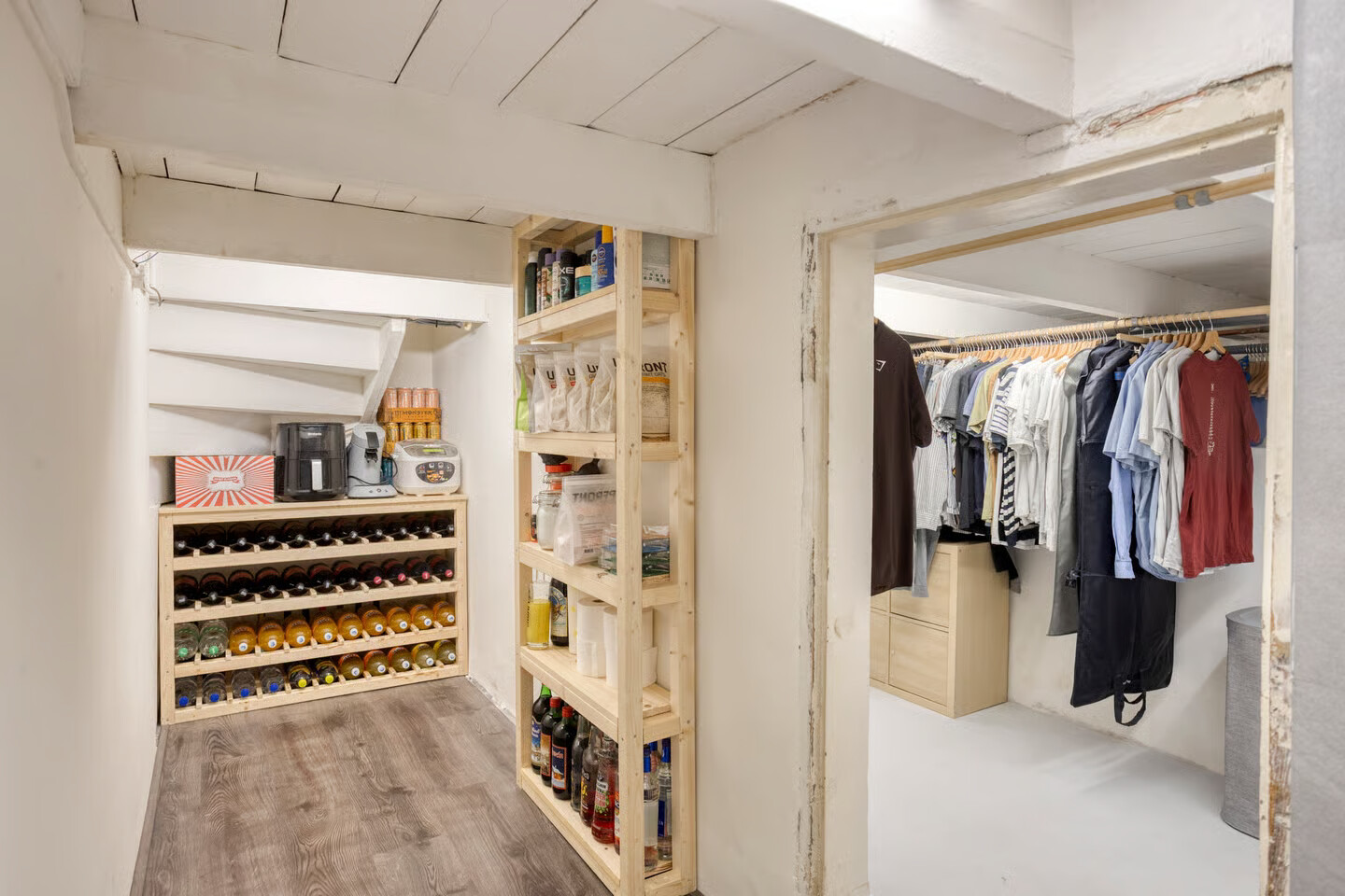 Twee-onder-één-kap te koop: Zuidendijk 71, Dordrecht