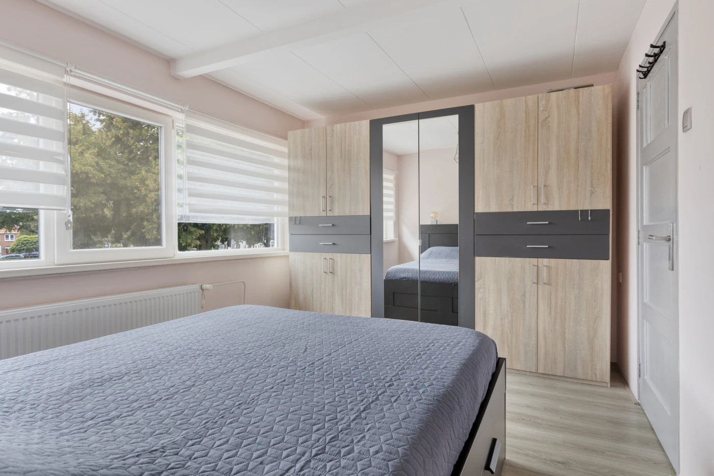 Tussenwoning te koop: Viottakade 94, Dordrecht