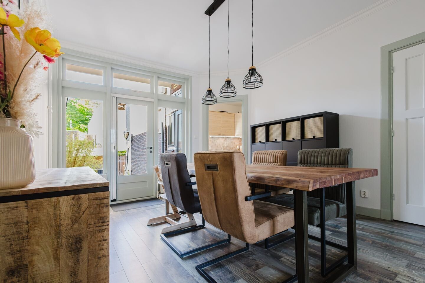 Tussenwoning te koop: Mauritsweg 13, Dordrecht