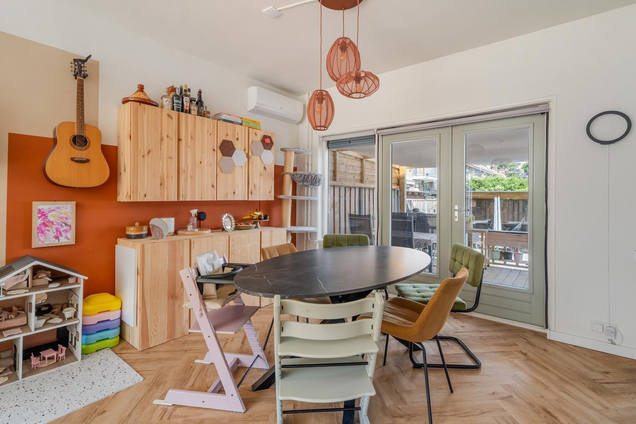 Hoekwoning te koop: Saksen-Weimarstraat 7, Dordrecht