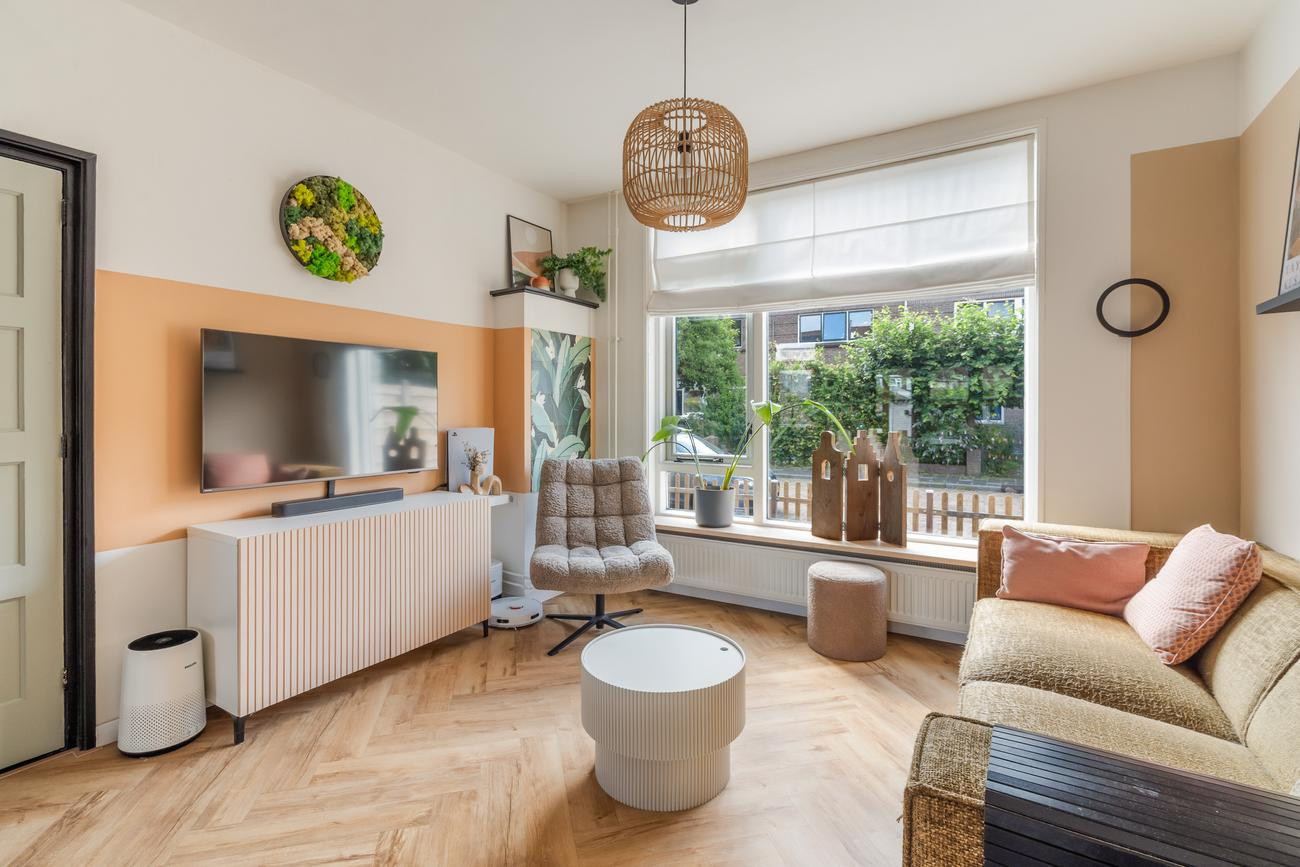 Hoekwoning te koop: Saksen-Weimarstraat 7, Dordrecht