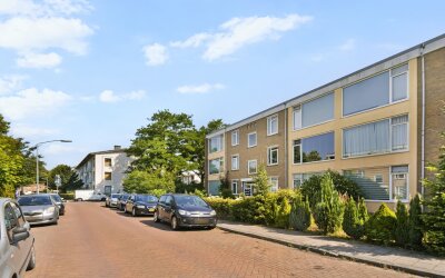 Anna van Burenstraat 6
