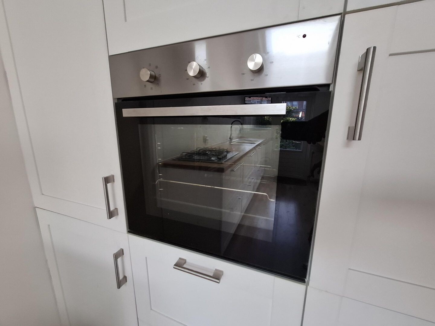 Tussenwoning te koop: Juliana van Stolbergstraat 34, Dordrecht