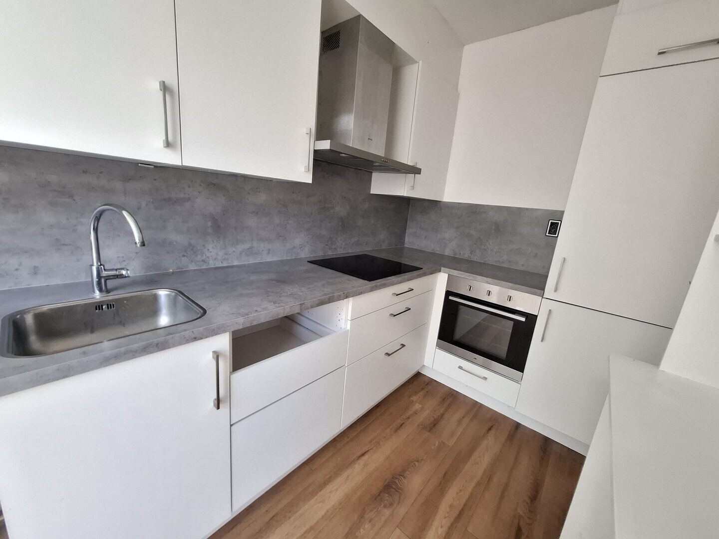 Hoekwoning te koop: Mecklenburgstraat 40, Dordrecht