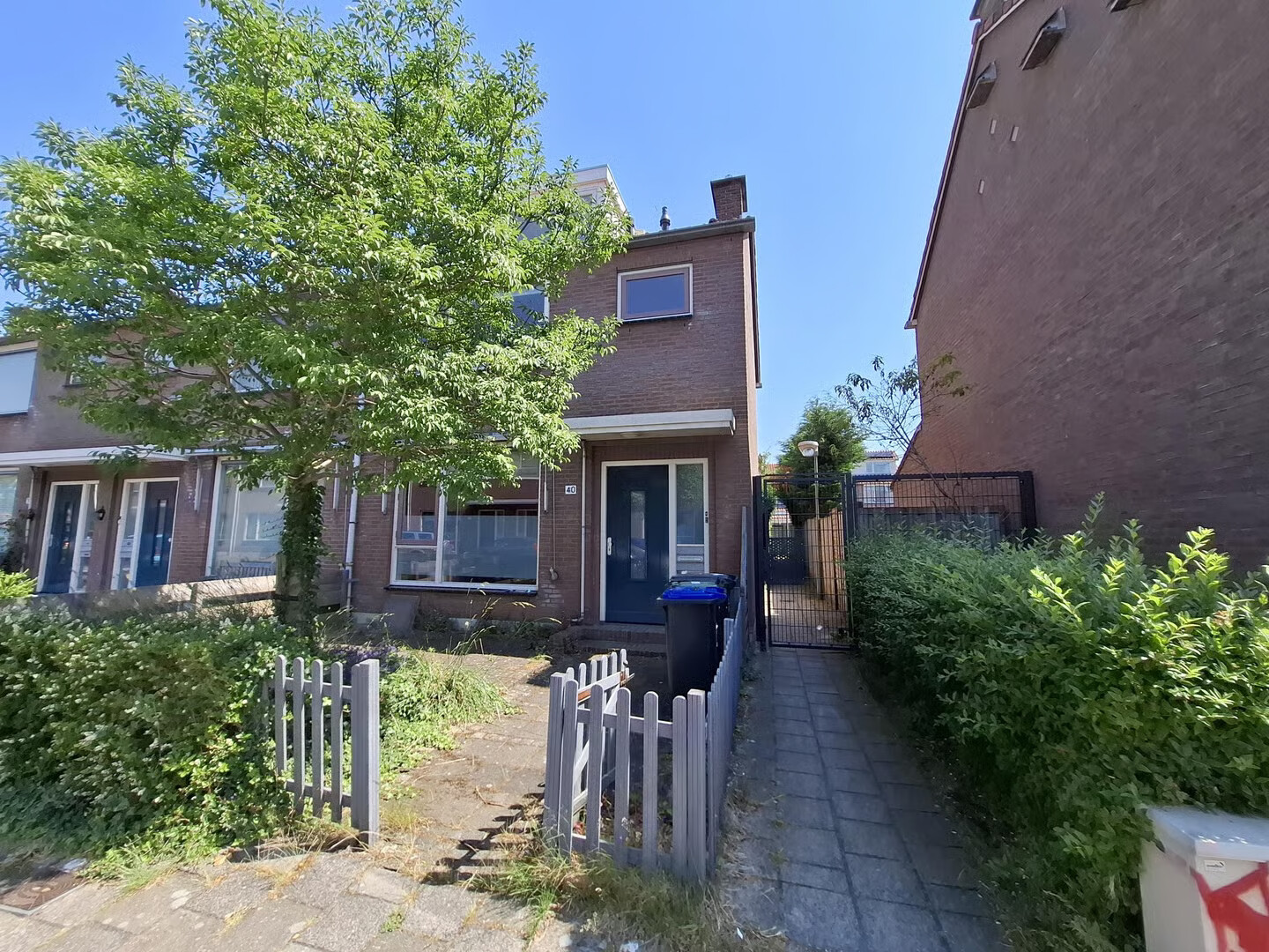 Hoekwoning te koop: Mecklenburgstraat 40, Dordrecht