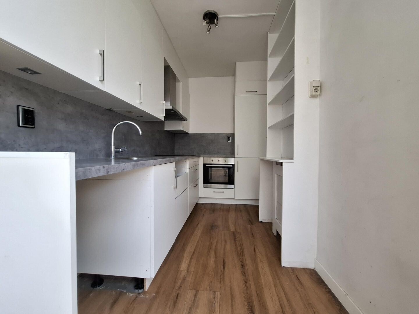 Hoekwoning te koop: Mecklenburgstraat 40, Dordrecht
