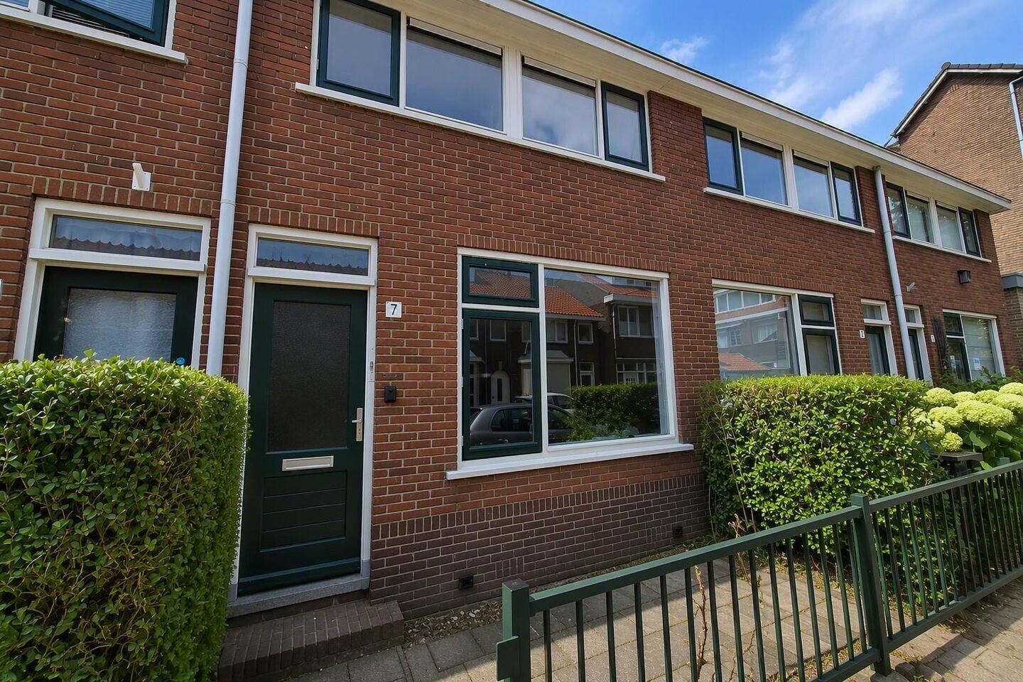 Tussenwoning te koop: Hollanderstraat 7, Dordrecht