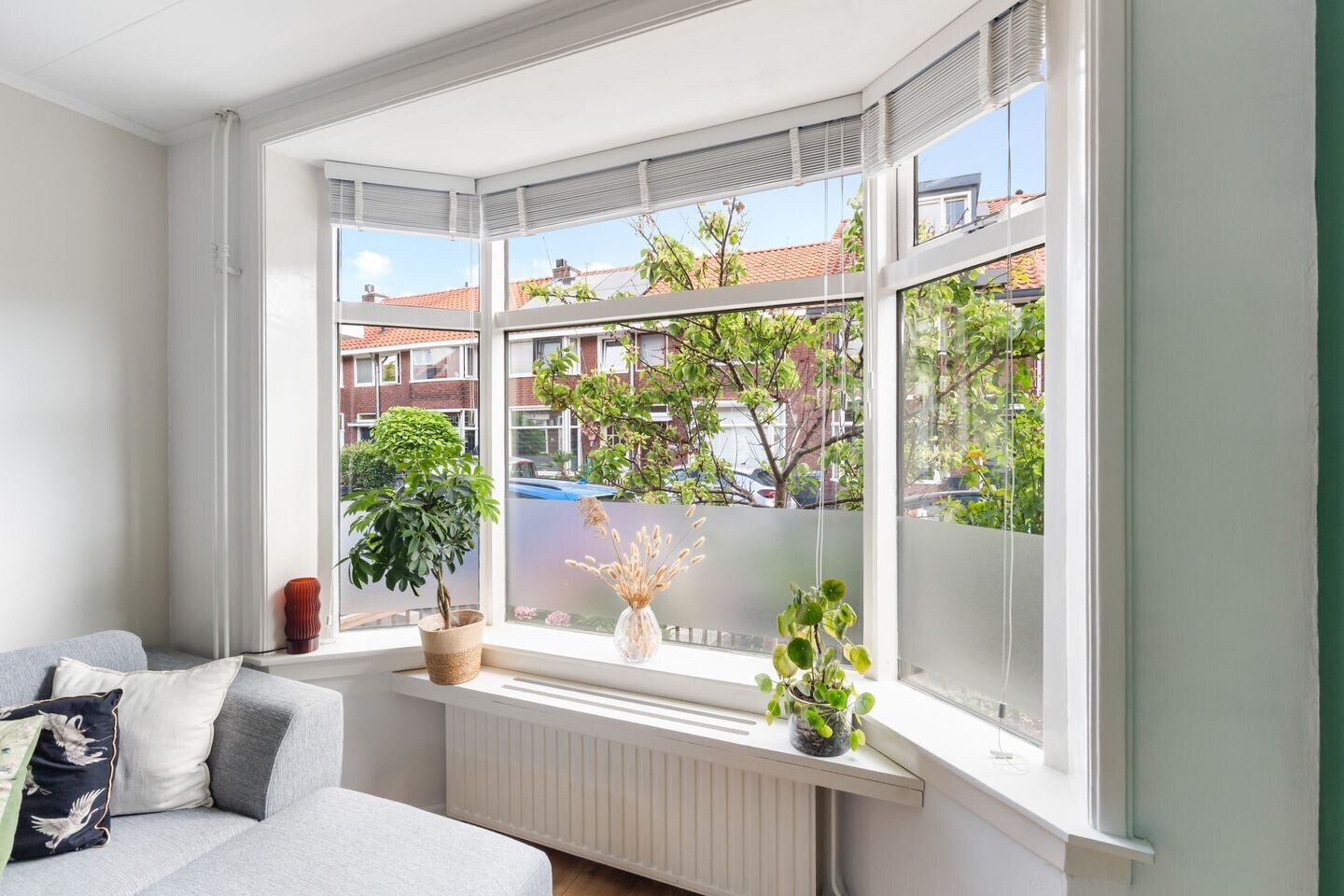 Tussenwoning te koop: Van Blanckenburgstraat 67, Dordrecht