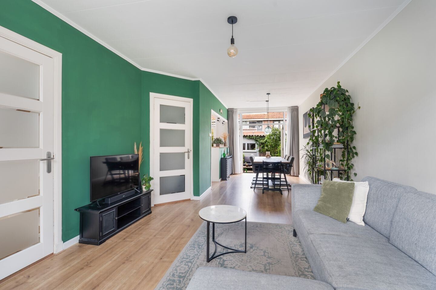 Tussenwoning te koop: Van Blanckenburgstraat 67, Dordrecht