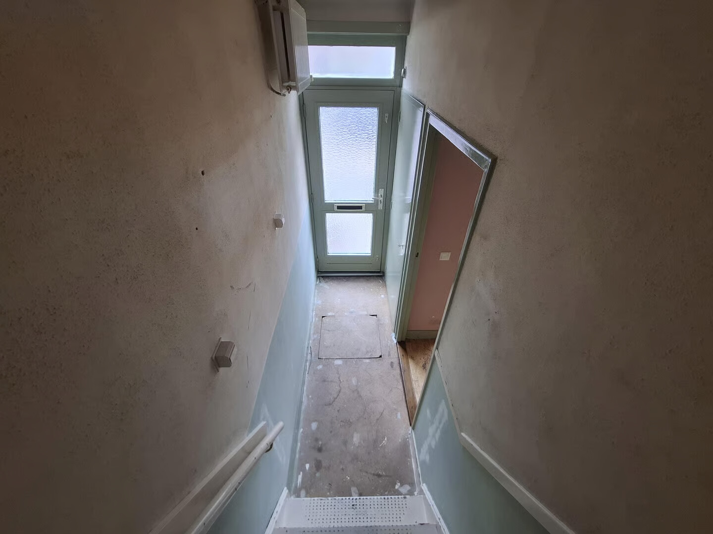 Tussenwoning te koop: Van Blanckenburgstraat 12, Dordrecht