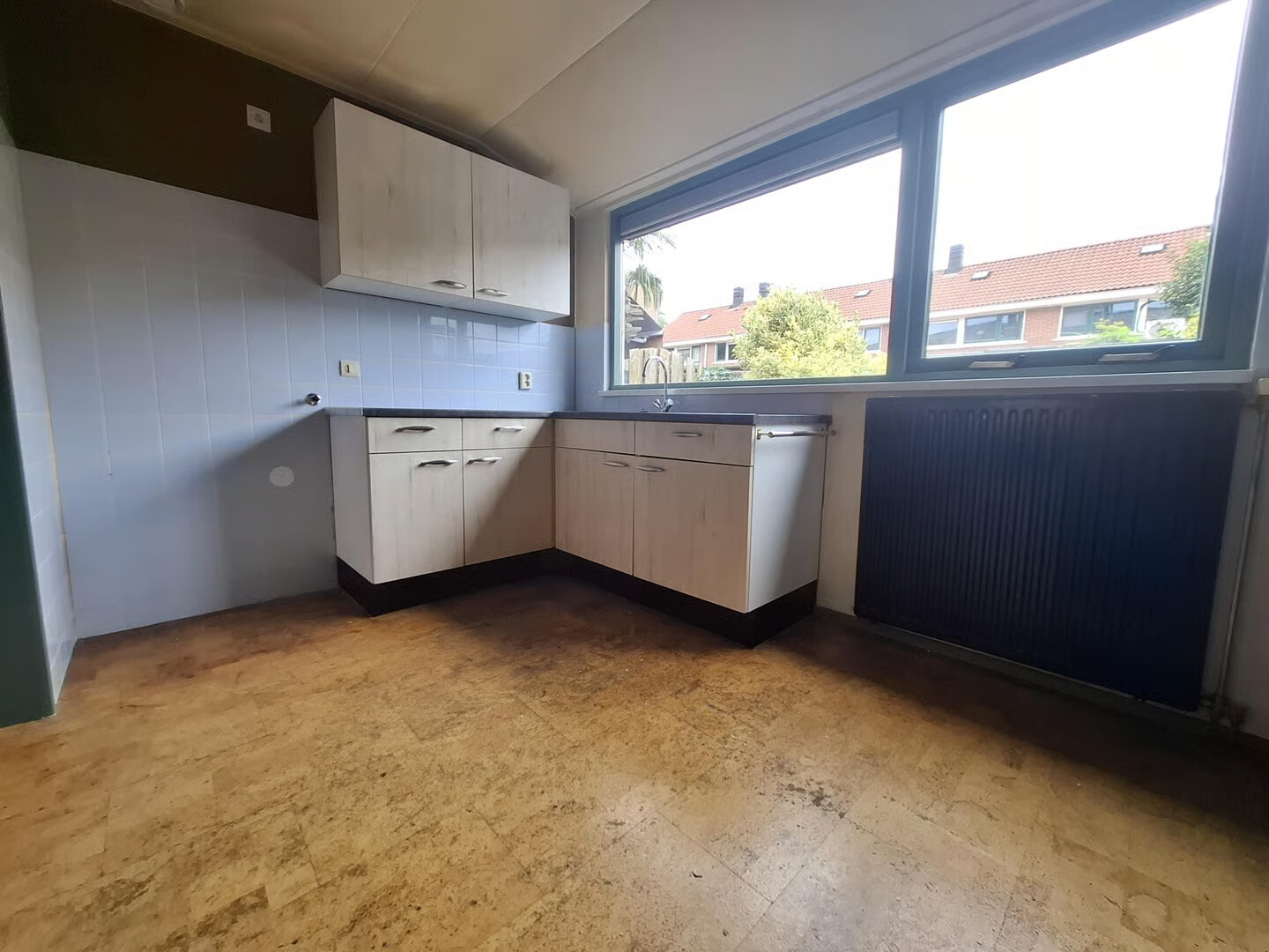 Tussenwoning te koop: Van Blanckenburgstraat 12, Dordrecht