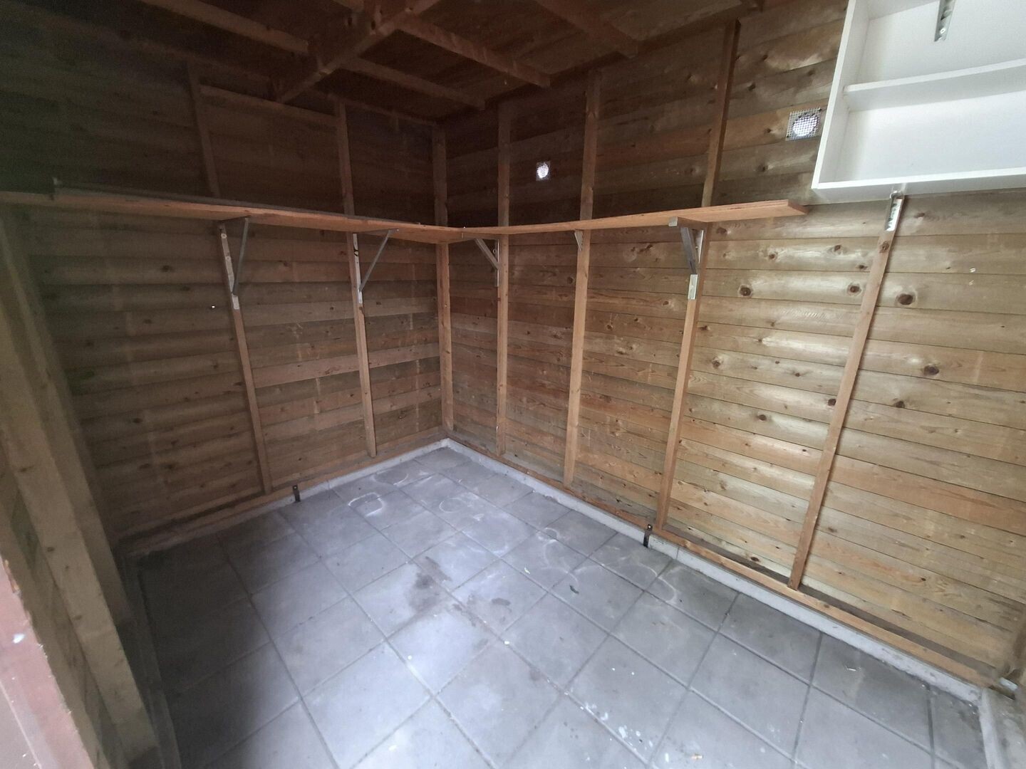 Tussenwoning te koop: Van Blanckenburgstraat 12, Dordrecht