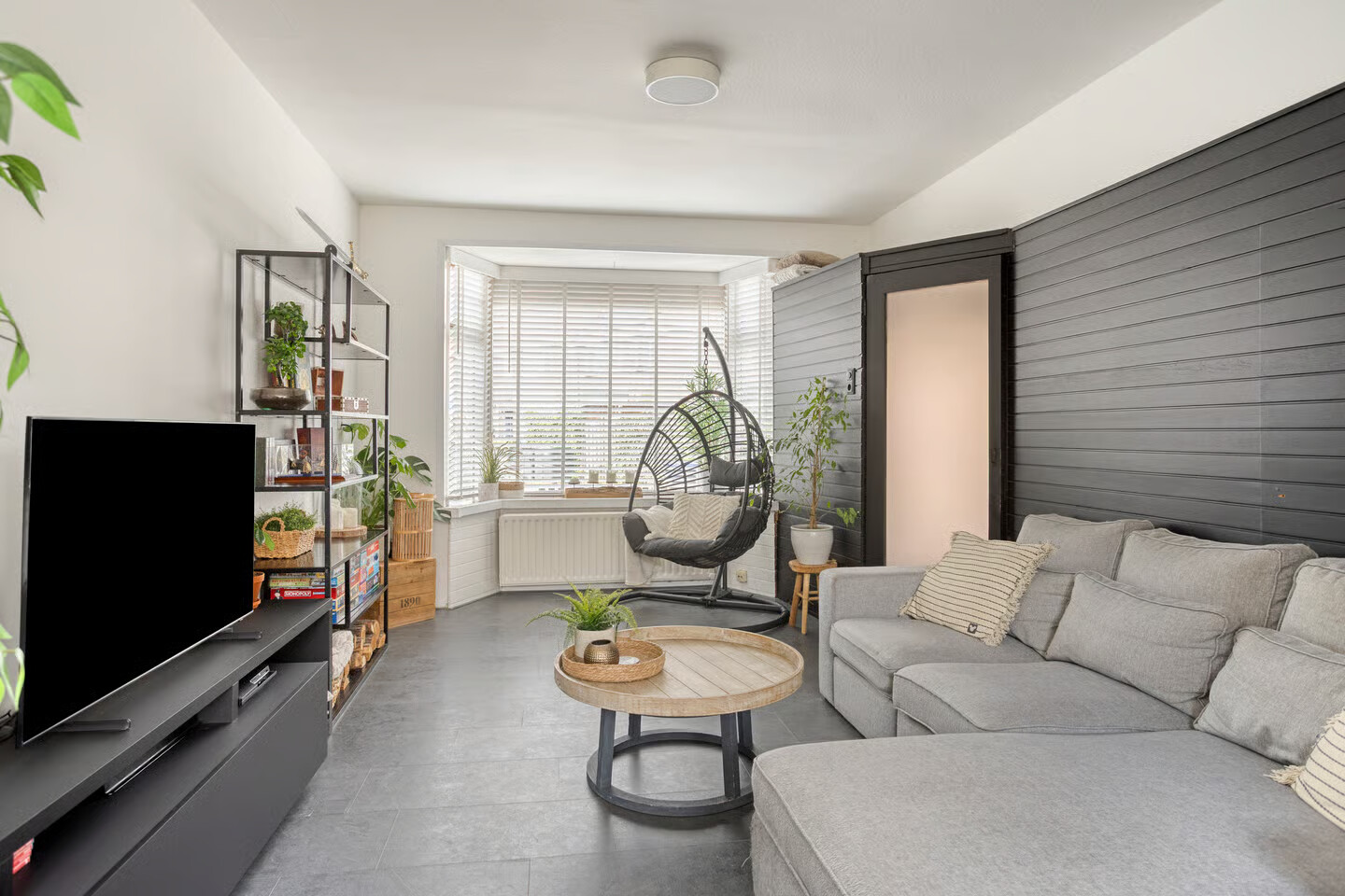 Tussenwoning te koop: Verhulststraat 76, Dordrecht