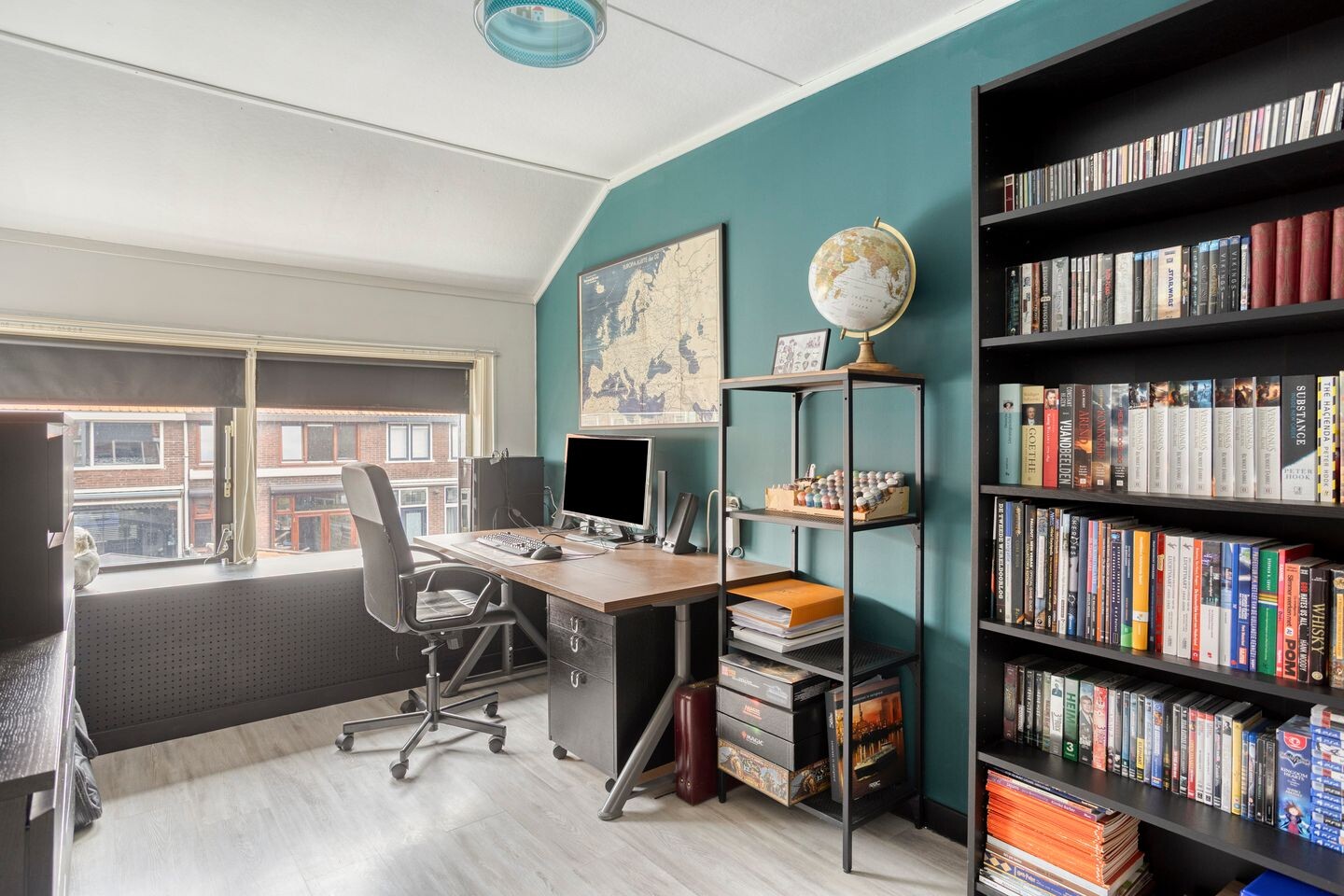 Tussenwoning te koop: Verhulststraat 76, Dordrecht