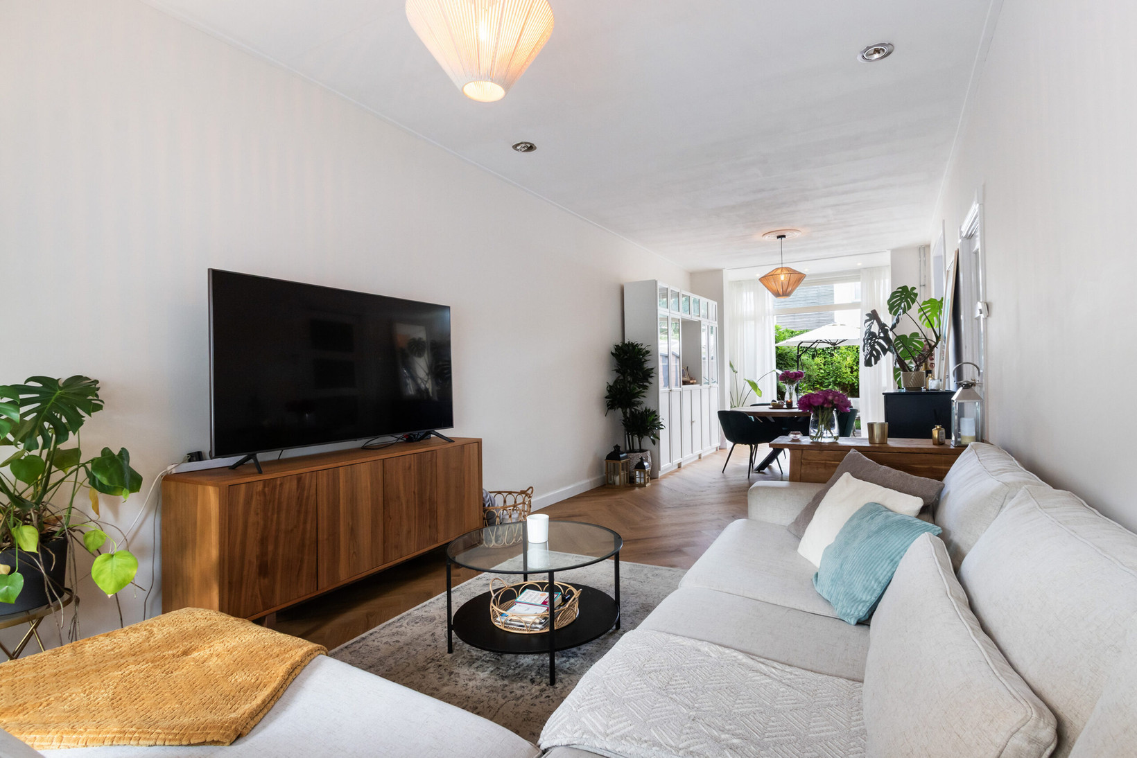 Tussenwoning te koop: Sophiastraat 32, Dordrecht