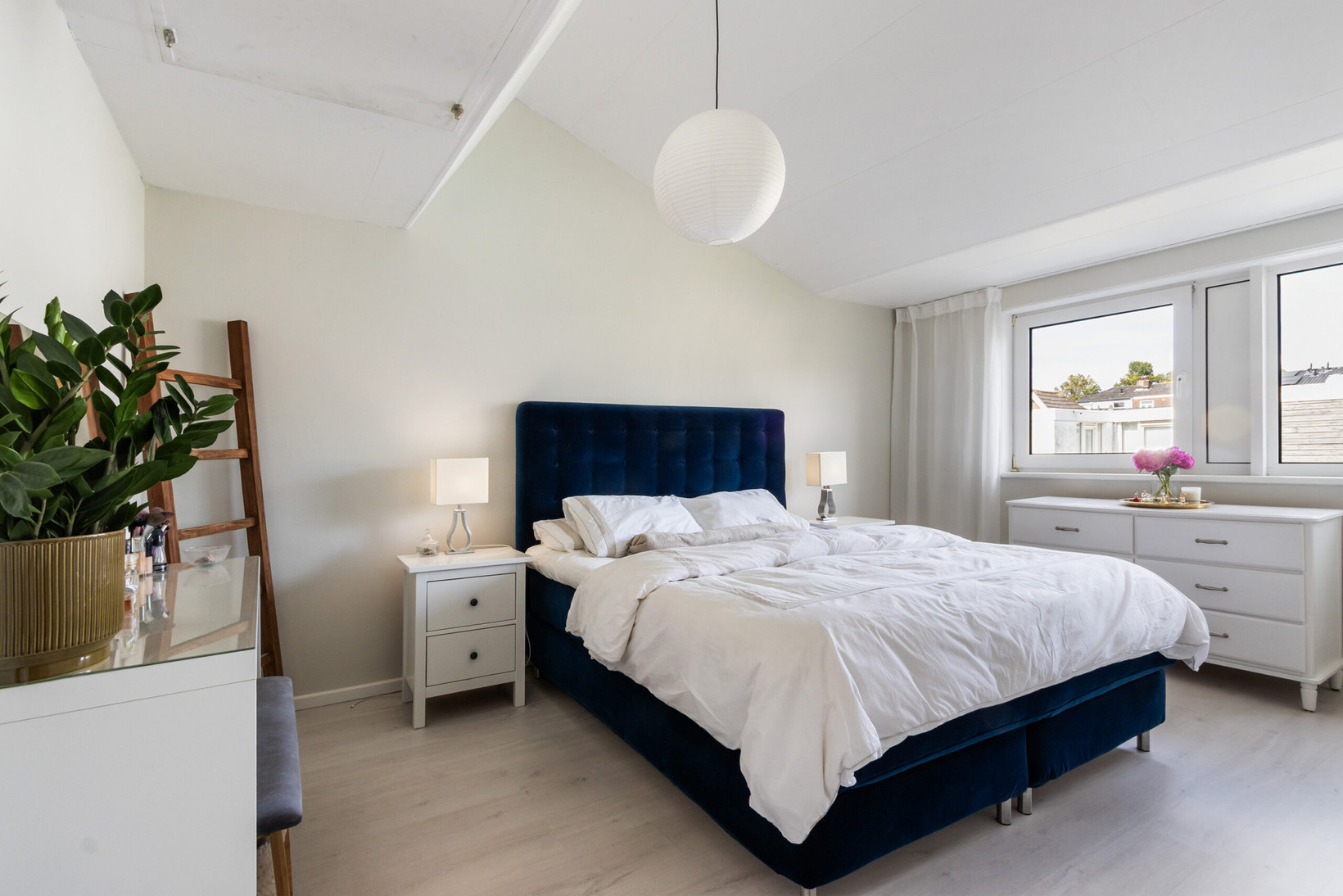 Tussenwoning te koop: Sophiastraat 32, Dordrecht