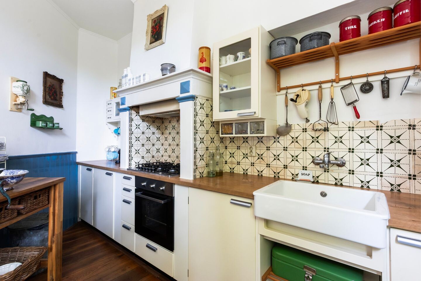 Tussenwoning te koop: Willemstraat 28, Dordrecht
