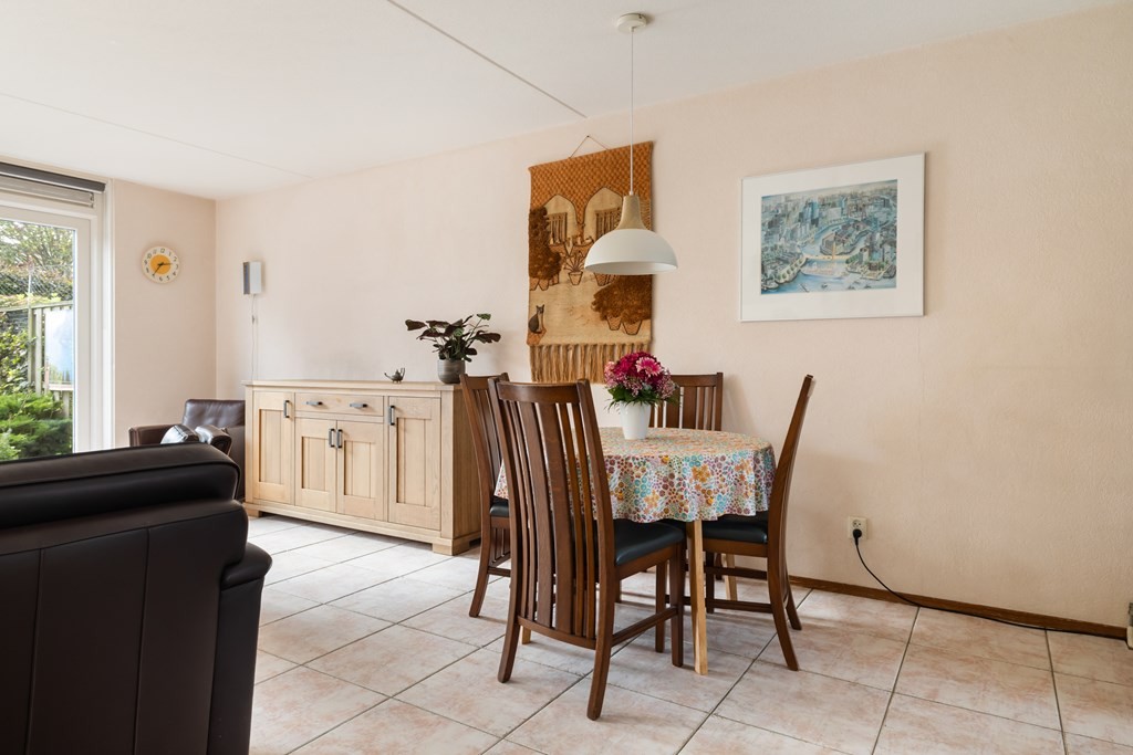Tussenwoning te koop: Palissander 381, Dordrecht