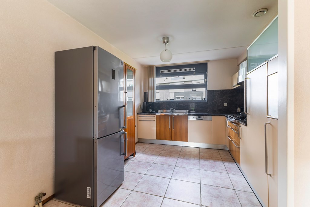 Tussenwoning te koop: Palissander 381, Dordrecht