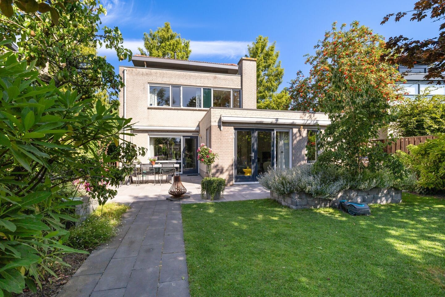 Vrijstaande woning te koop: Iroko 151, Dordrecht