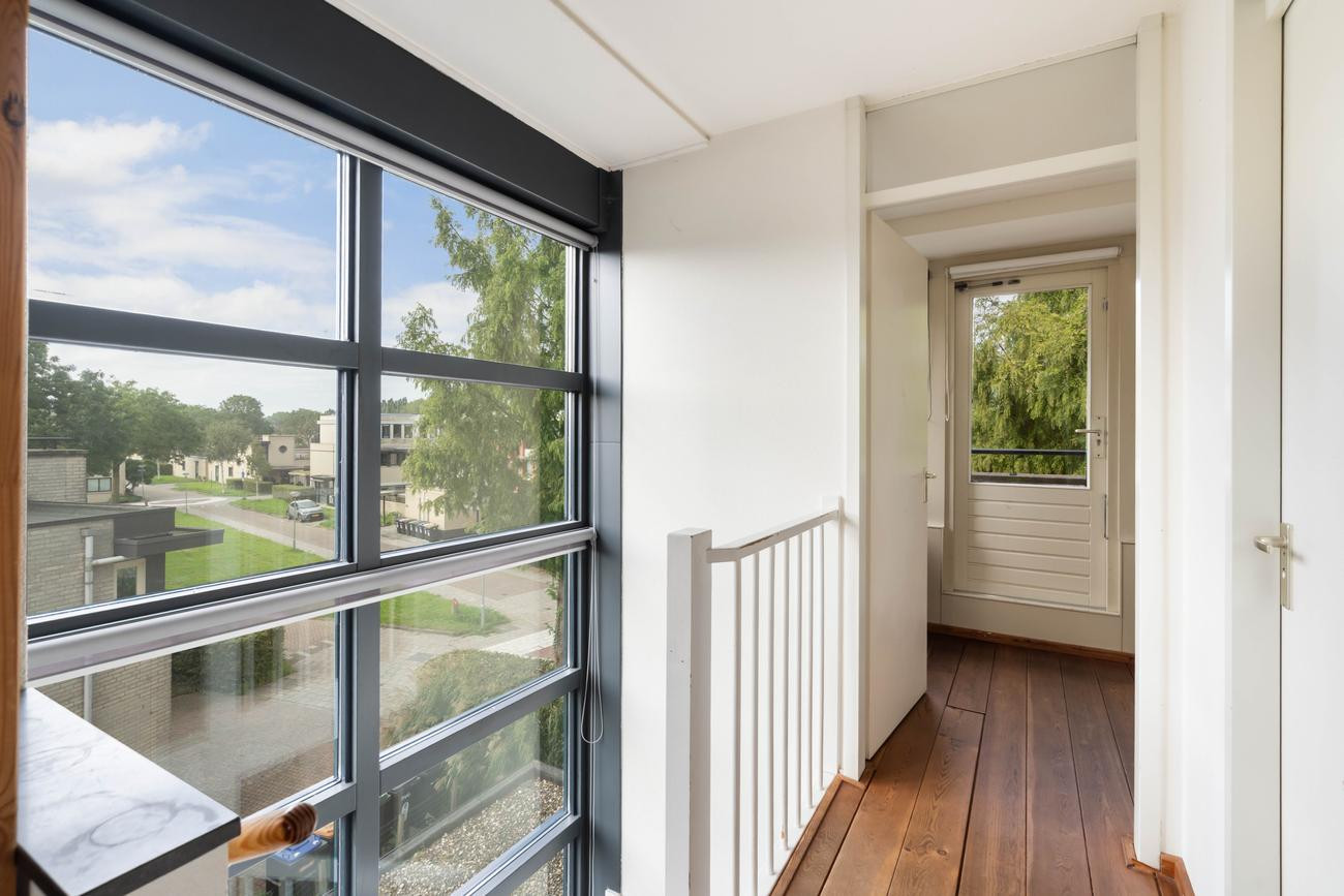 Twee-onder-één-kap te koop: Iroko 184, Dordrecht