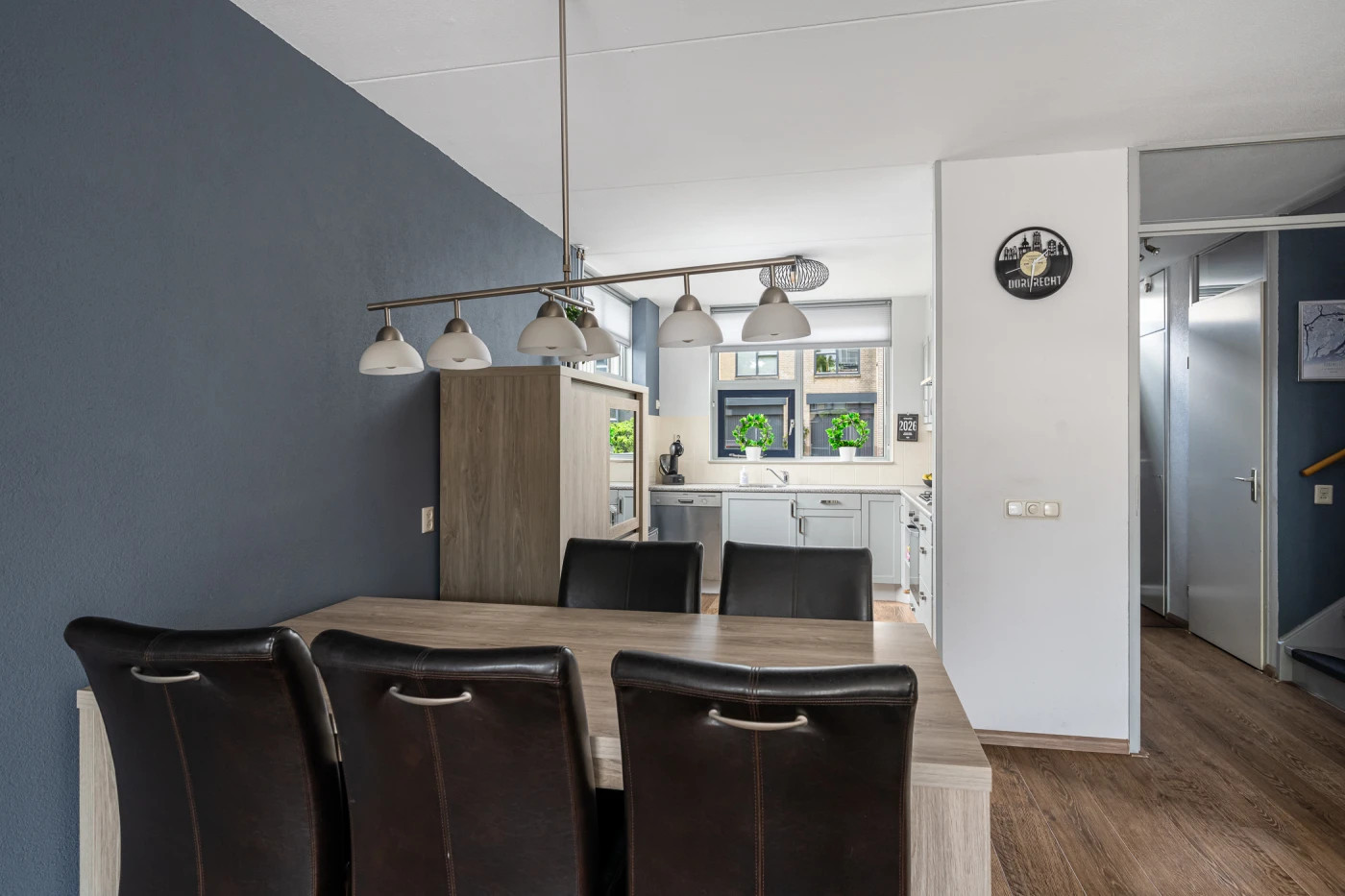 Hoekwoning te koop: Van den Broek-erf 145, Dordrecht